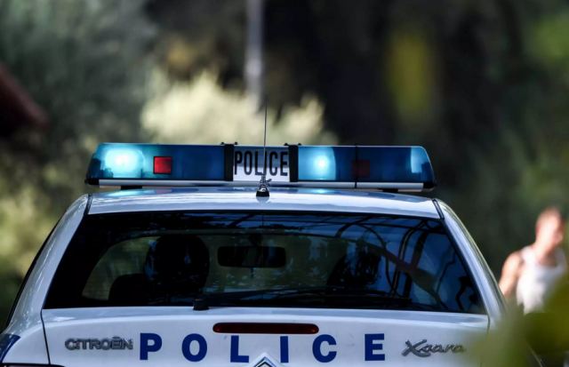 Άγρια δολοφονία στη Θεσσαλονίκη: Έσφαξε τη σύντροφό του μέσα στο διαμέρισμά της