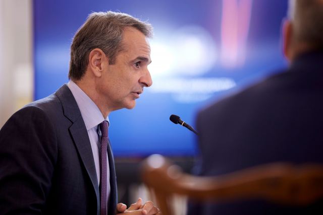 Φρένο Μητσοτάκη στα σενάρια ανασχηματισμού - Μοίρασε κίτρινες κάρτες, «όλοι αξιολογούνται διαρκώς»