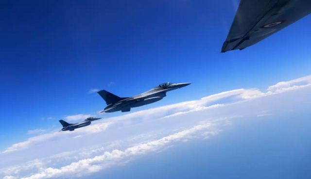 Νέες παραβιάσεις στο Αιγαίο από 5 ζεύγη τουρκικών F-16