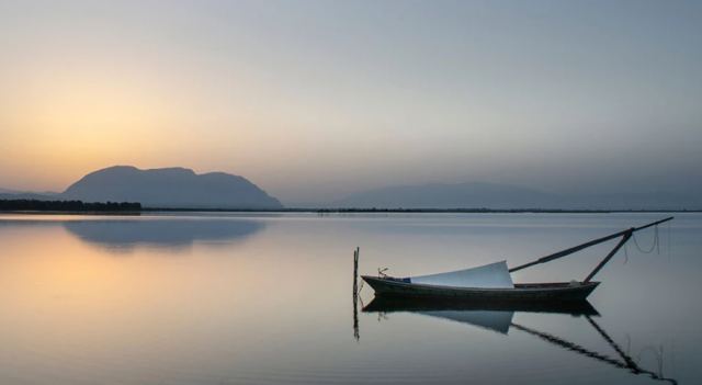 Μεσολόγγι: Η λιμνοθάλασσα που μοιάζει με ζωγραφιά