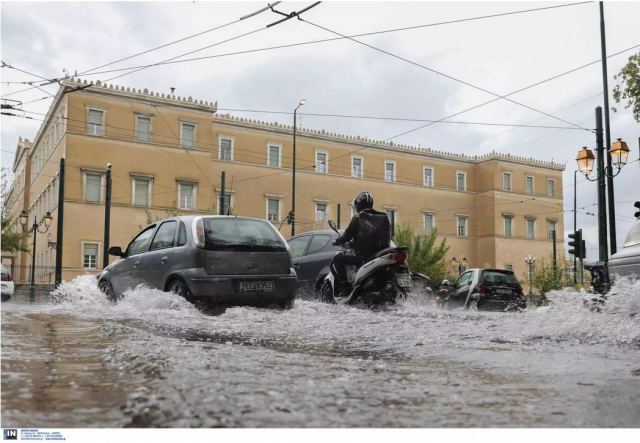 Καιρός – Meteo: Νέα επιδείνωση τις επόμενες ώρες – Πού θα σημειωθούν ισχυρές καταιγίδες
