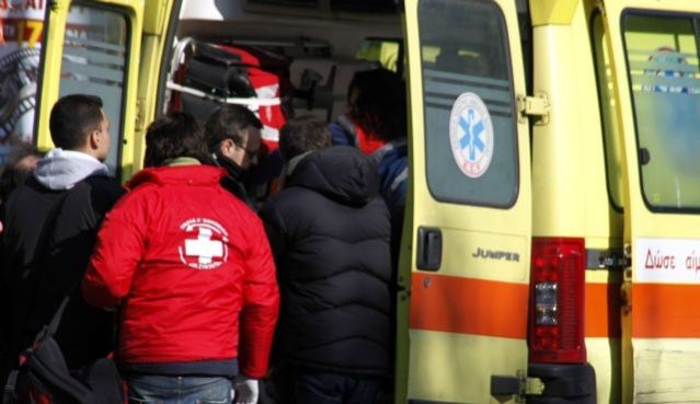 Έπεσε από το μπαλκόνι και σκοτώθηκε