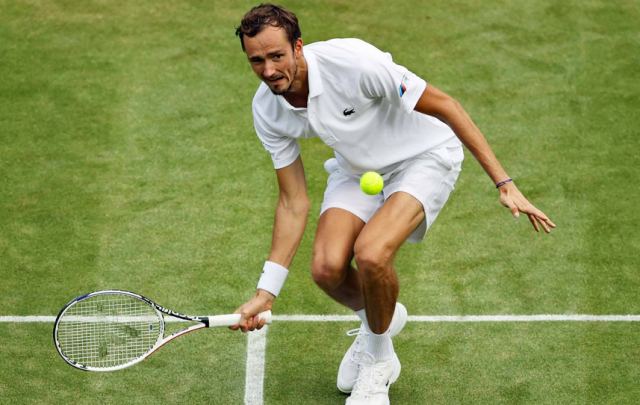 Έντονη αντίδραση Κρεμλίνου για τον αποκλεισμό των Ρώσων τενιστών από το Wimbledon