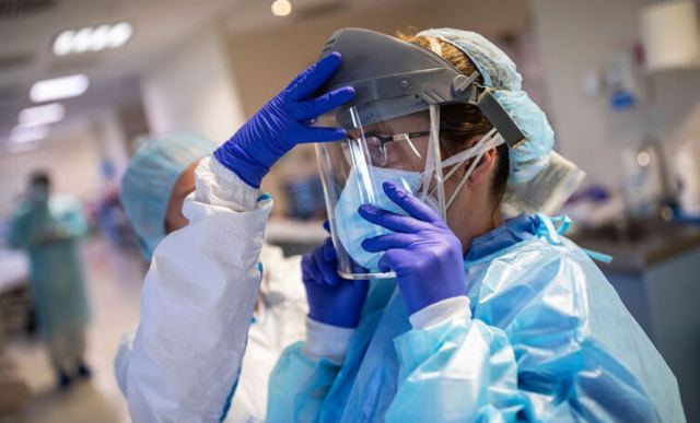 Κορωνοϊός: Στο 77% η επέκταση της μετάλλαξης Όμικρον 2 - Επιστρέφει η ανησυχία σε πολλές περιοχές