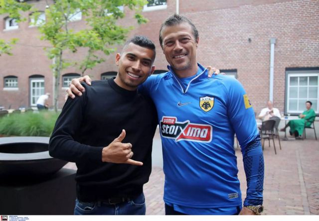 ΑΕΚ: Ο Πινέδα ανακοινώθηκε και φόρεσε την κιτρινόμαυρη φανέλα