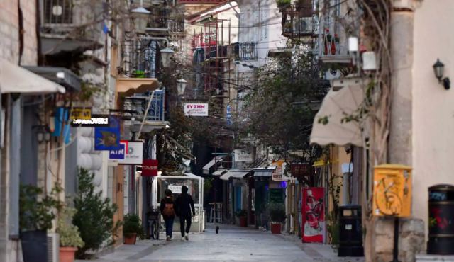 Στο «βαθύ κόκκινο» η Ευρυτανία και άλλες 26 περιοχές - Ο νέος επιδημιολογικός χάρτης