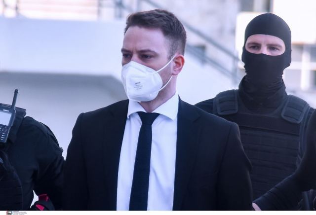 Μπάμπης Αναγνωστόπουλος: Ισόβια κάθειρξη και 11 χρόνια και έξι μήνες η απόφαση του δικαστηρίου