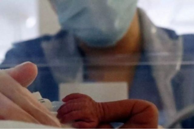 Χανιά: Στη ΜΕΘ ένα κοριτσάκι 5 ημερών με κορωνοϊό