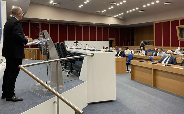 Γιάννης Οικονόμου: Βασική κυβερνητική πολιτική η κατοχύρωση των δικαιωμάτων των ΑμεΑ