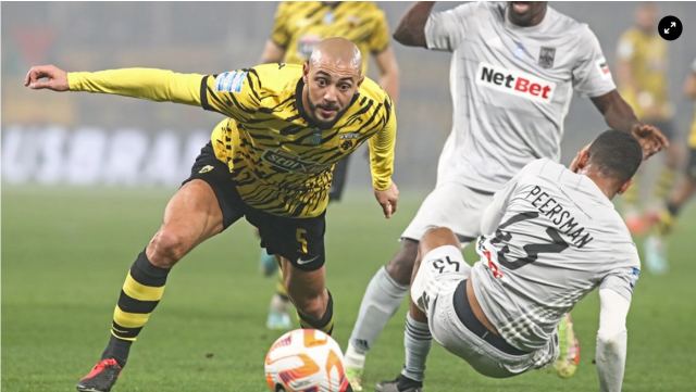 Super League 1: Αντικαθίστανται οι... μεθυσμένοι Πολωνοί διαιτητές του ΑΕΚ-Άρης - Θα γίνει με Έλληνες ο αγώνας