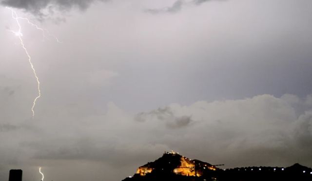 Καιρός - Σάκης Αρναούτογλου: Σοβαρή η επιδείνωση το επόμενο 48ωρο - Περιμένουμε ακόμα και ανεμοστρόβιλους