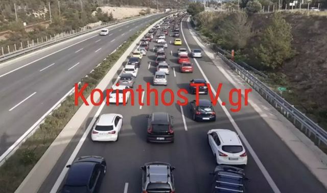 Εθνική Οδός: Σοβαρό τροχαίο στην Κινέτα με έναν εγκλωβισμένο - Ουρές χιλιομέτρων στο ρεύμα προς Αθήνα