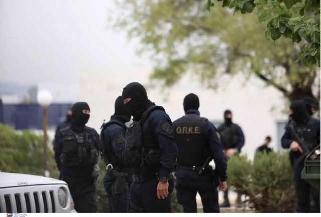 Πώς η ανθυπαστυνόμος γλίτωσε από την επίθεση με το κατσαβίδι του 30χρονου στην Πολυτεχνειούπολη – Τι λέει συγγενής της αστυνομικού που συνελήφθη