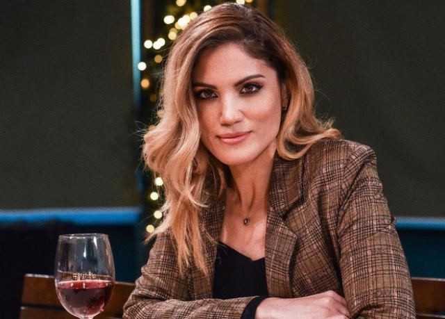 Γενέθλια on stage για τη Μαίρη Συνατσάκη - Η συγκινητική έκπληξη