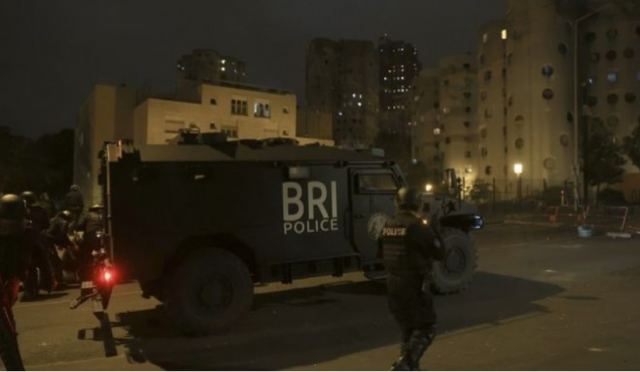 Γαλλία: Ο Μακρόν κατεβάζει τα τεθωρακισμένα στους δρόμους - Φόβοι για νέα νύχτα ταραχών