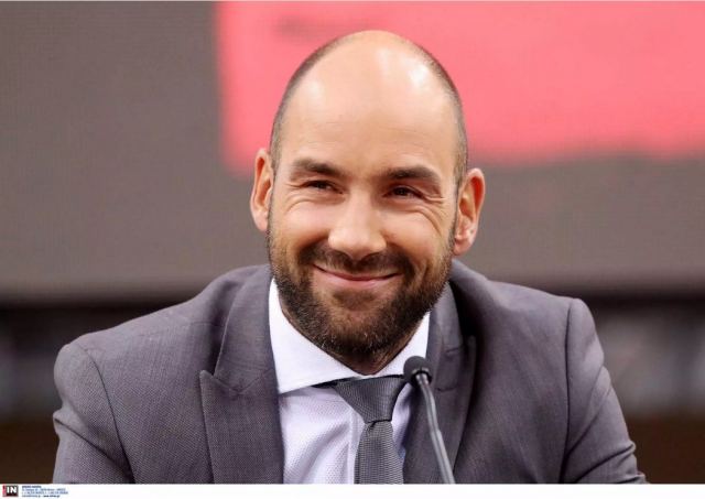 Βασίλης Σπανούλης: «Χαρούμενος που ξεκινάω τη σταδιοδρομία μου με το Περιστέρι»