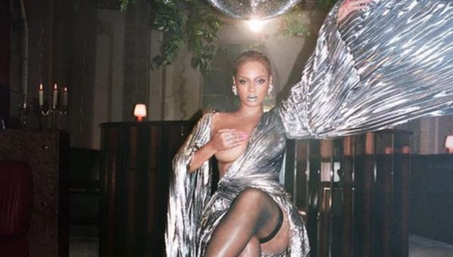 Μπιγιονσέ: Η σέξι φωτογραφία για την επιστροφή με νέο άλμπουμ μετά από έξι χρόνια