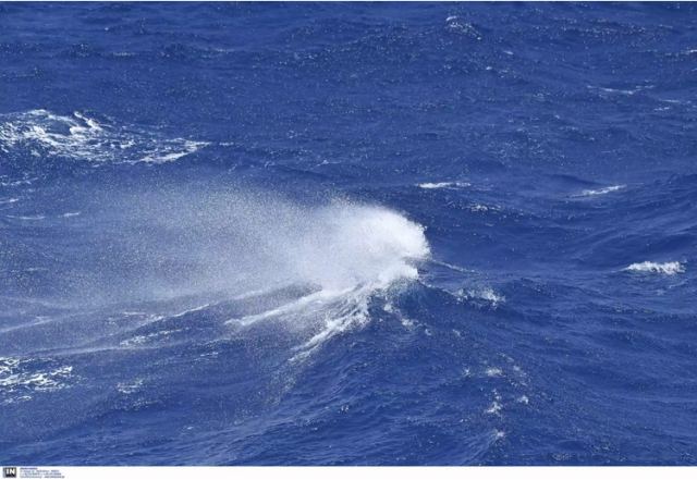 Χανιά: Παραλίγο τραγωδία με βρέφος στην παραλία – Η ηρωίδα αστυνομικός