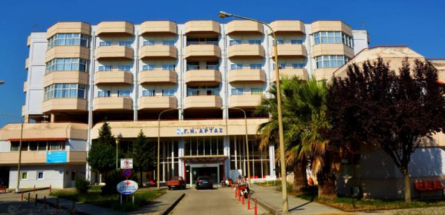 Αποπειράθηκε να αυτοκτονήσει ο πατέρας που ξέχασε το βρέφος στο αυτοκίνητο και πέθανε