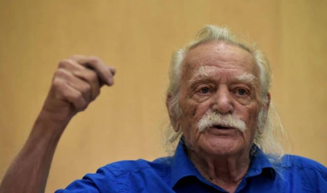 Το όνομα του Μανώλη Γλέζου θα πάρει μια από τις αίθουσες του Ευρωπαϊκού Κοινοβουλίου την Τετάρτη