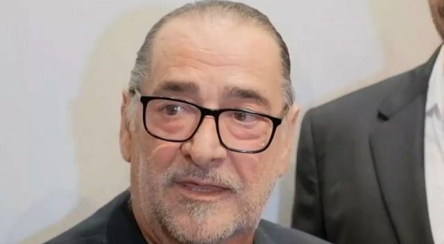 Βασίλης Καρράς: «Δίνει τη μάχη του πάρα πολύ γενναία»