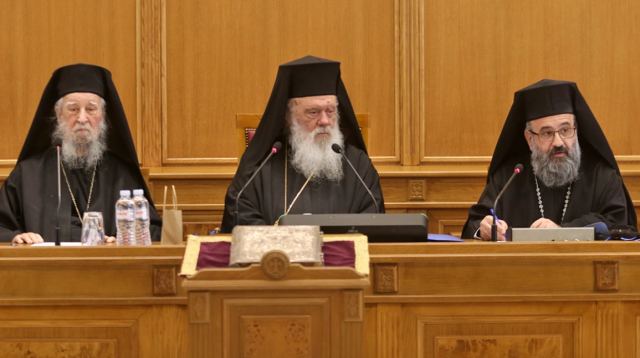 Ιερά Σύνοδος: Συνεδριάζει για τον γάμο των ομοφύλων – Η θέση της Ιεραρχίας και το μήνυμα του Ιερώνυμου
