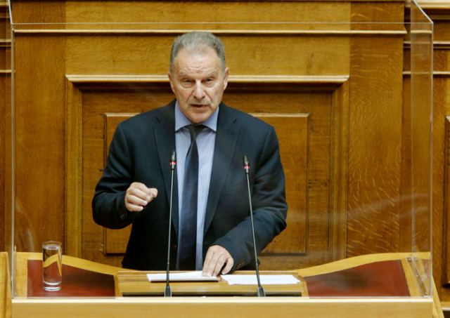 Παρέμβαση Κοτρωνιά για τα vouchers της ΕΕΤΑΑ