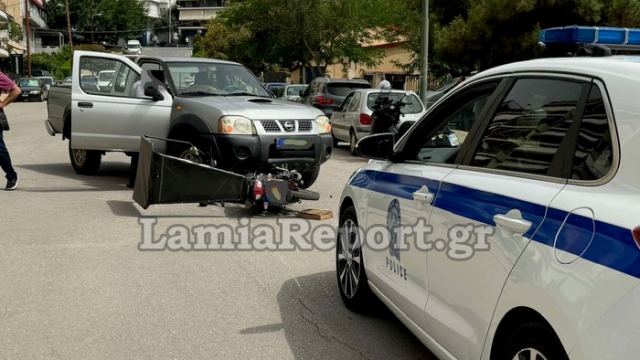Λαμία: Τραυματίστηκε ντελιβεράς σε τροχαίο
