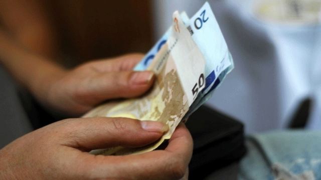 Oικογενειακά επιδόματα 2017: Έως τη Δευτέρα 15 Ιανουαρίου η υποβολή Α21