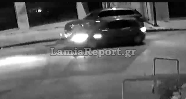 Λαμία: Έχασε τον έλεγχο μέσα στην πόλη - ΒΙΝΤΕΟ από κάμερα