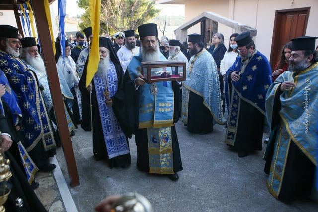 Το Ιερό Λείψανο του Αγίου Λουκά και η Τίμια Κάρα του Οσίου Δαυίδ στη Μαλεσίνα