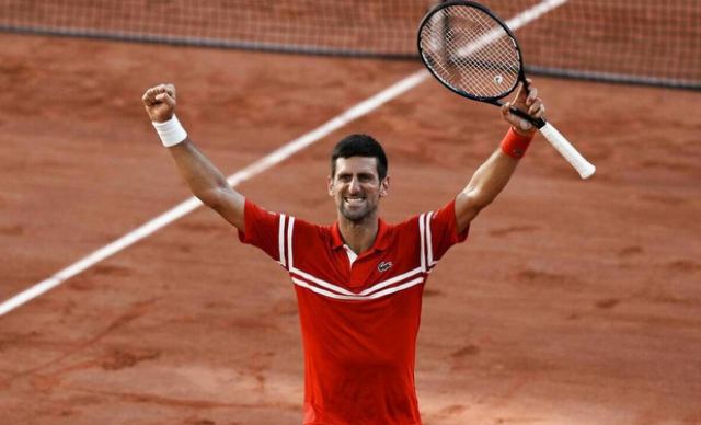 Αντιδρά ο Τζόκοβιτς για τον αποκλεισμό Ρώσων και Λευκορώσων τενιστών - «Είναι τρελό αυτό»