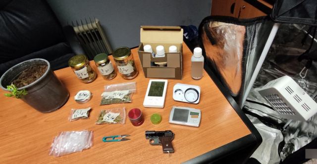 Είχε στο σπίτι του θερμοκήπιο υδροπονικής καλλιέργειας κάνναβης