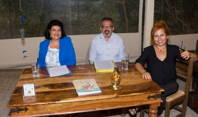 Εντυπωσίασε η παρουσίαση του δίγλωσσου παραμυθιού «Ντίλι Ντίλι» της Πελαγίας Θεοχάρη (ΦΩΤΟ)