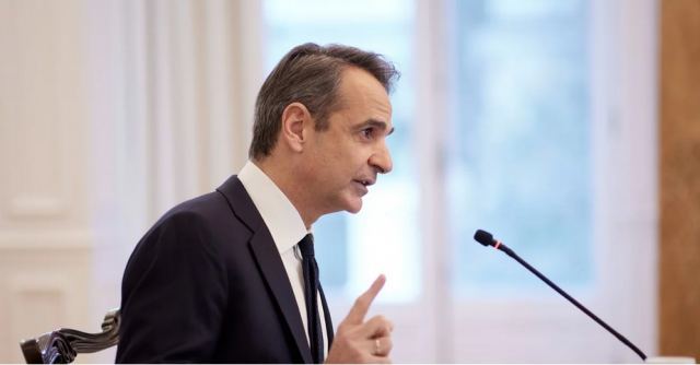 Το μήνυμα του πρωθυπουργού για τις Πανελλαδικές 2022: Εύχομαι στα παιδιά μας καλή δύναμη και καλή επιτυχία