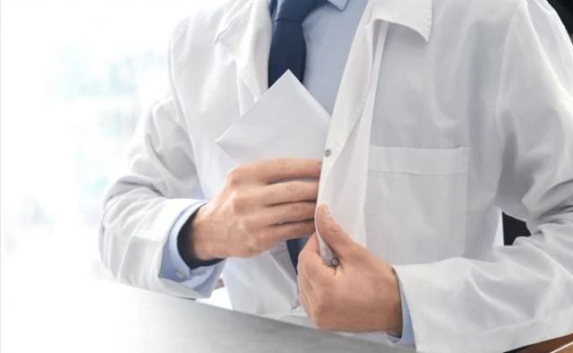 Πληγή τα «φακελάκια» στη δημόσια Υγεία - Χάλκινο μετάλλιο στη διαφθορά για την Ελλάδα