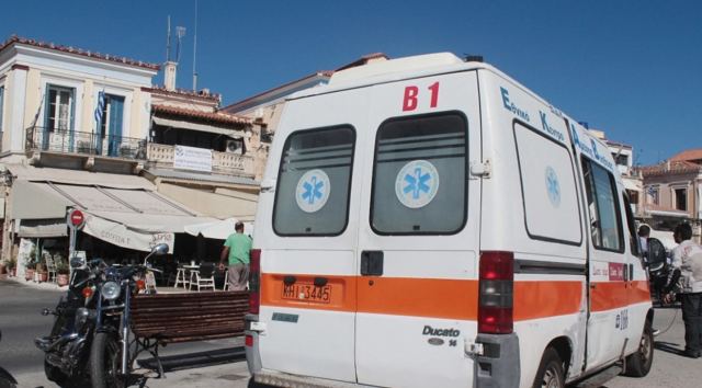 Η αδελφή της 20χρονης στην Αίγινα είχε καταγγείλει τη μητέρα τους για εξύβριση και ενδοοικογενειακή βία