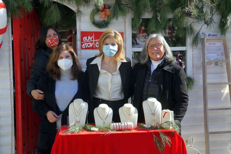 Ξεκίνησε η τριήμερη Φιλανθρωπική αγορά στην πλατεία Πάρκου! (ΒΙΝΤΕΟ-ΦΩΤΟ)