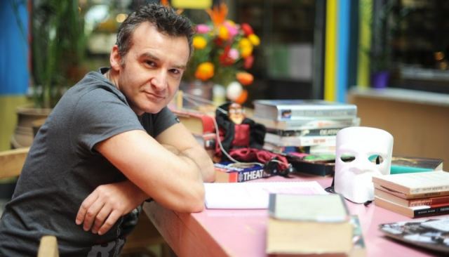Ο ηθοποιός Νίκος Ορφανός νέος καλλιτεχνικός διευθυντής στο ΔΗΠΕΘΕΡ