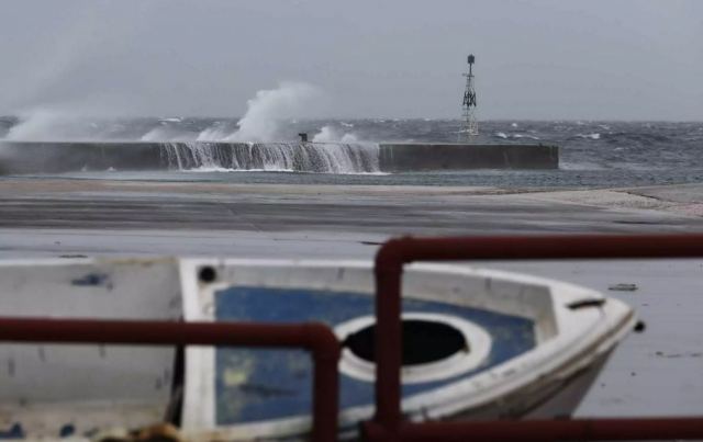Καιρός - Αρναούτογλου: Προειδοποίηση για έντονα φαινόμενα όλη την εβδομάδα με βροχές, καταιγίδες και δυνατούς ανέμους