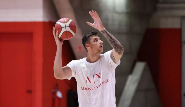 Ο Ντίνος Μήτογλου βρέθηκε θετικός σε έλεγχο ντόπινγκ