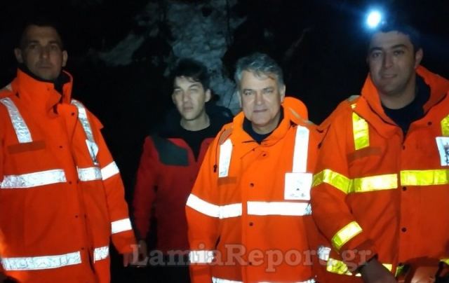 Φθιώτιδα: Πατέρας και γιος εγκλωβίστηκαν σε χείμαρρο