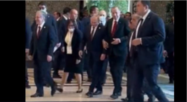 Πούτιν - Ερντογάν αγκαζέ στη Σύνοδο της Σαγκάης, δείτε βίντεο