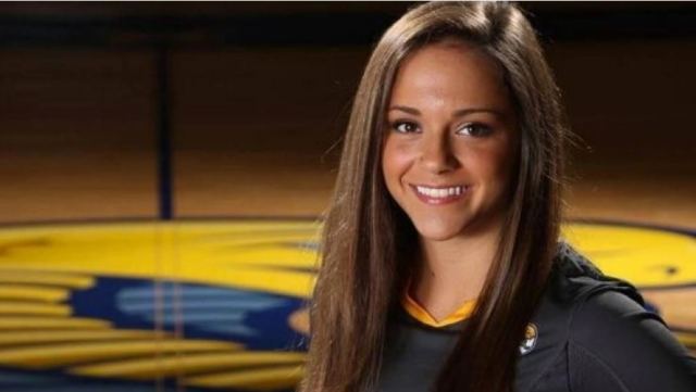 Έβαλε αναζήτηση για τον σύντροφό της που είχε εξαφανιστεί και εκείνος ήταν με την οικογένειά του