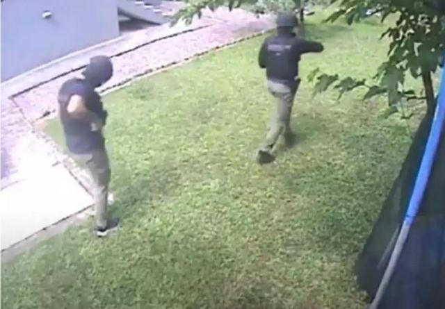 Νέο βίντεο ντοκουμέντο από την έφοδο της αστυνομίας στη «φωλιά» του καρτέλ - Οι δράστες έτρεχαν για να διαφύγουν - Ο «σκληρός» μαφιόζος είχε κάψει άνθρωπό ζωντανό