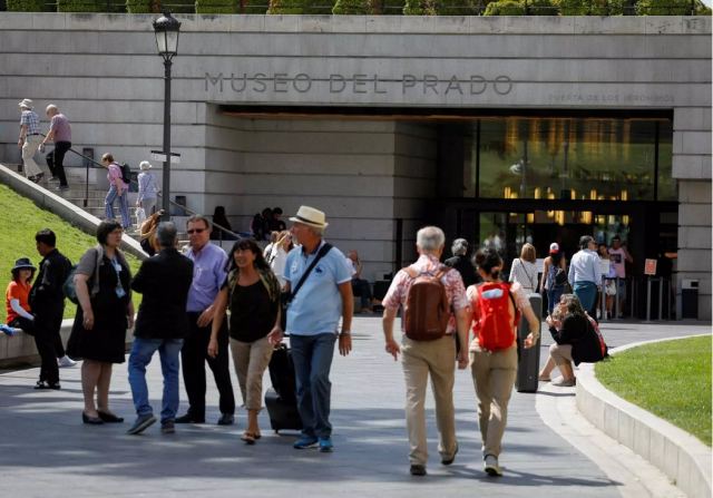 Η κυβέρνηση στην Ισπανία ανακοίνωσε μειώσεις φόρων στους χαμηλόμισθους