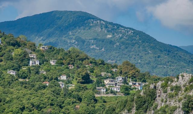 Τσαγκαράδα: Ο προορισμός στο Πήλιο με τη δική του ομορφιά και χάρη