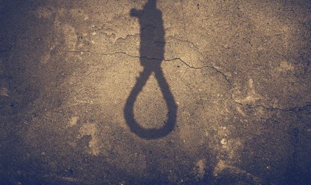 Βρέθηκε απαγχονισμένος στο σπίτι του σε χωριό έξω από τη Λάρισα