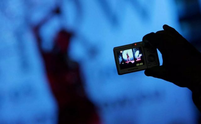 Στρατιωτικός και 16χρονη πίσω από τον διασυρμό μαθήτριας με γυμνές φωτογραφίες και βίντεο