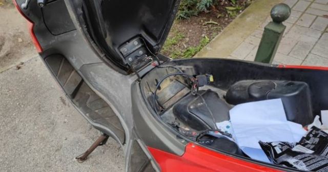 Λαμία: Έκλεψαν μπαταρία από μηχανάκι στο κέντρο της πόλης